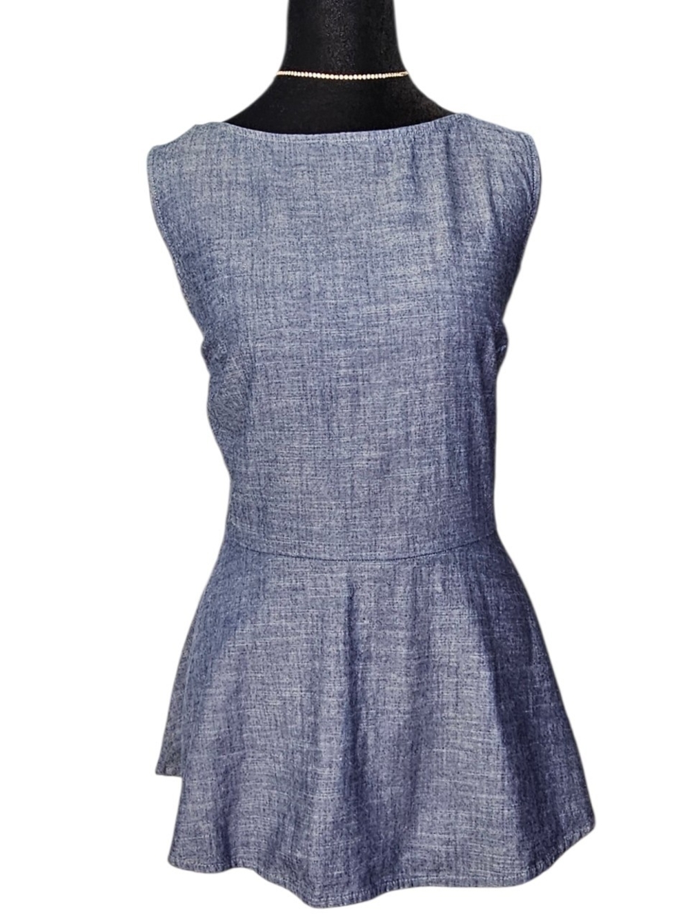 Banana Republic Chambray Peplum Sleeveless Top Size 12 100% Cotton